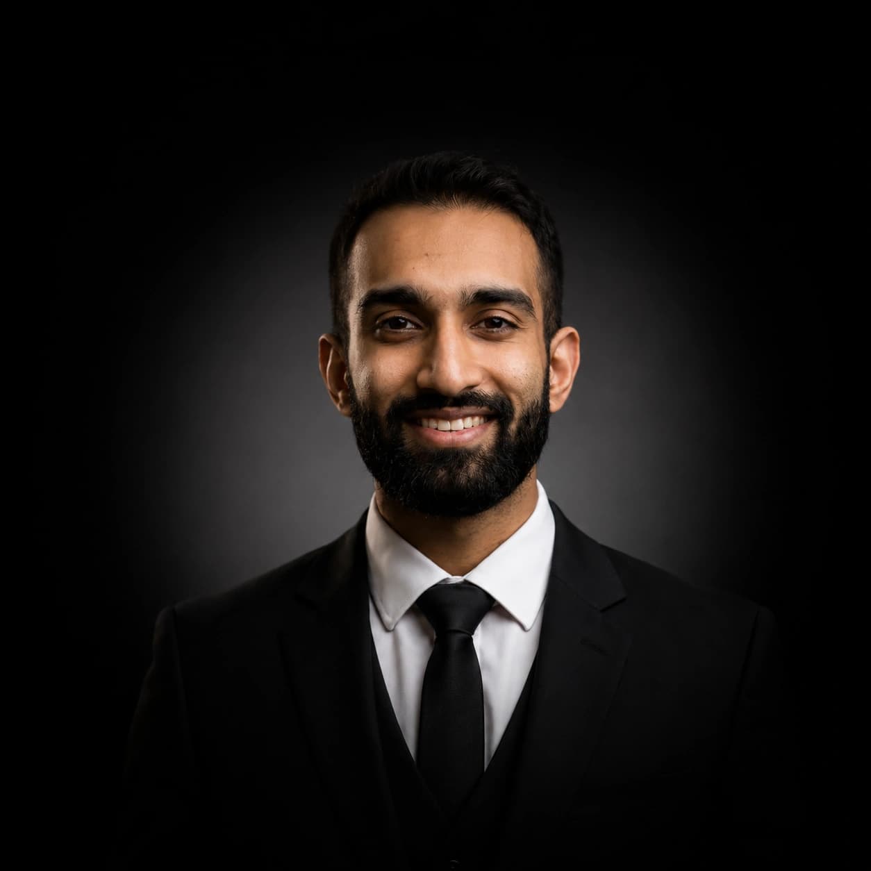 Manoj Lakshan - Brand Identity Specialist